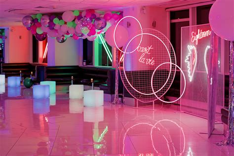 Neon Birthday Party for Teenagers | Chaika Events