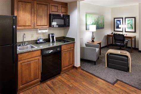 HOMEWOOD SUITES BY HILTON OMAHA-DOWNTOWN $104 ($̶1̶2̶4̶) - Updated 2023 ...