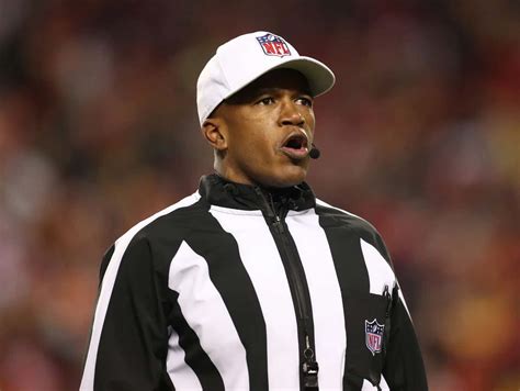 The NFL Assigned Referee Shawn Smith to the Chiefs-Ravens Game, Who Just So Happens To Give Road ...