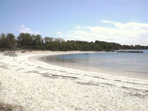 Beach Solomons Island Photograph by Jimmy Clark - Fine Art America