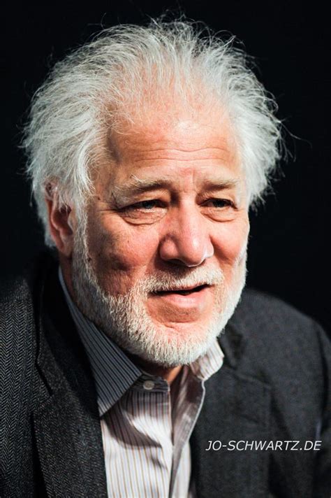 portrait Michael ONDAATJE writer poet Schriftsteller Roman Author novelist Canada/ONDAATJE ...