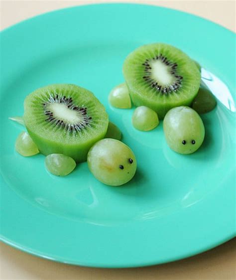 7 fun and fruity animal snacks | Food humor, Food, Creative food