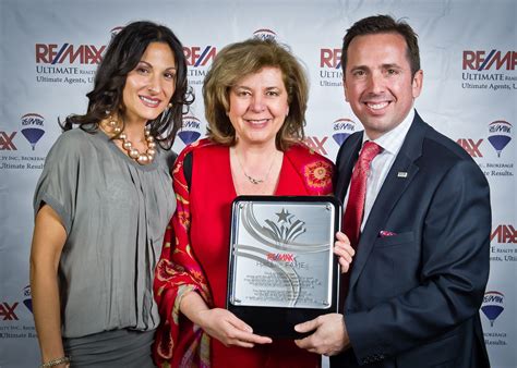 Hall of Fame Award! Congratulations Vesna Tonkovic! At our 2014 RE/MAX Ultimate Awards night ...