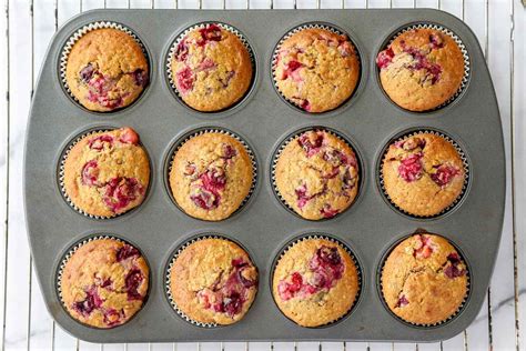 Easy Cranberry Oatmeal Muffins Recipe