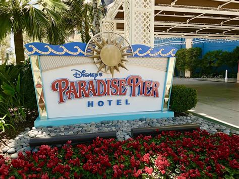 Review of Disney's Paradise Pier Hotel - Mouse Hacking