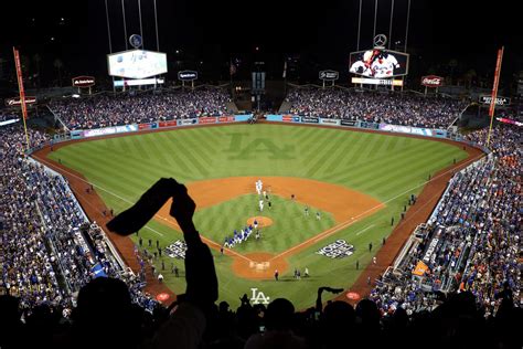 How much are 2017 World Series Game 7 tickets? - Curbed LA