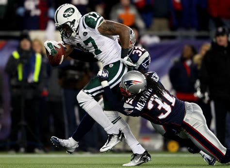 The Jets bring back Braylon Edwards, a week after he called them idiots