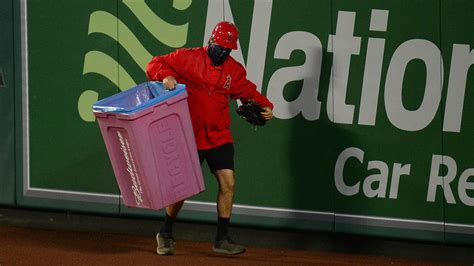 Angels fans throw trash cans, boo Houston Astros over cheating scandal