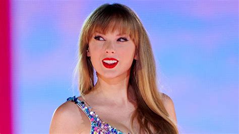 Taylor Swift Reveals How She Trained for ‘The Eras Tour’ – Hollywood Life