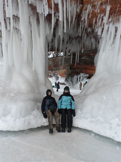 Ice Caves of Lake Superior | Lake superior, Ice cave, Beautiful places