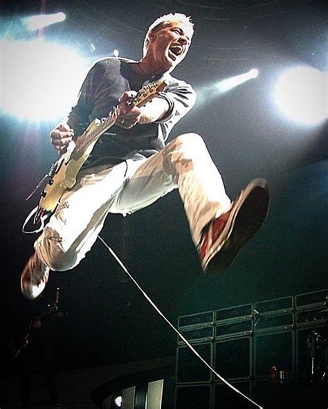 Eddie Van Halen Jump