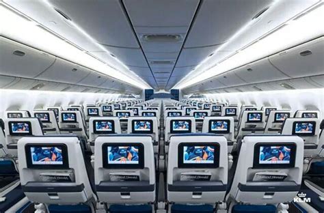 KLM new Economy Class!!! | Airline interiors, Aircraft interiors, Klm royal dutch airlines