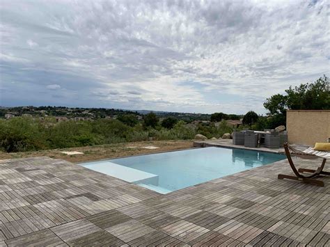 CARCASSONNE Piscine avec vue féerique sur la Cité - Houses for Rent in Carcassonne, Languedoc ...