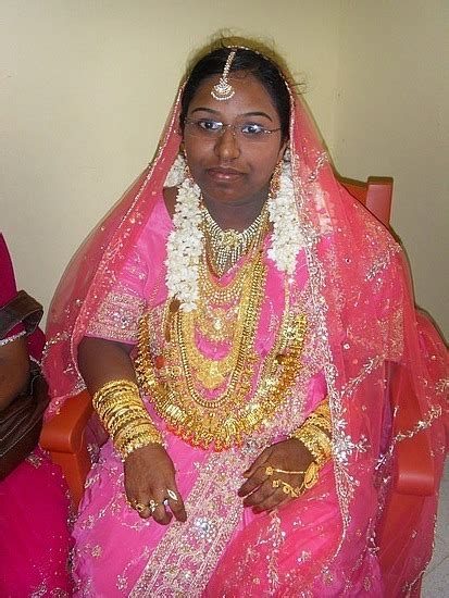 MEHANDI DESIGNS WORLD: MALAYALI BRIDE