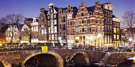 Discover Amsterdam with our Travel Guide