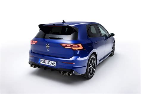 Golf 8 R revealed with 235 kW, optional drift mode - Cars.co.za