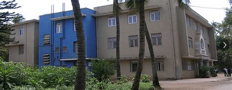 Bhavan's College, Mumbai - Admissions, Contact, Website, Facilities ...