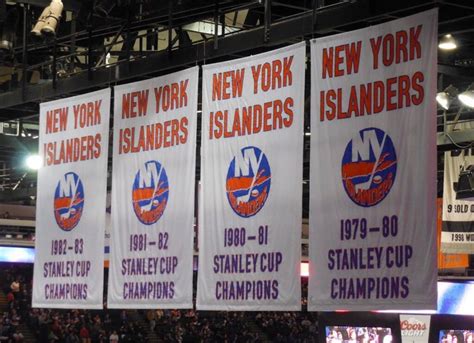 New York Islanders Replica Stanley Cup and Retired Number | Etsy