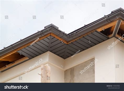 4,565 Roof overhang Images, Stock Photos & Vectors | Shutterstock