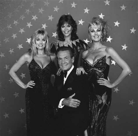 Bob Barker and the "Barker Beauties" in 1986 : OldSchoolCool