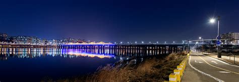 Han River Park at night | This is the view at night of the H… | Flickr