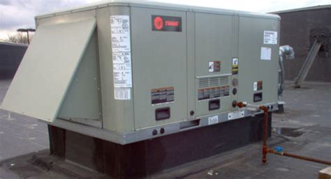 Trane Commercial HVAC Rooftop Heating and Cooling Unit - Colony Heating and Air Conditioning