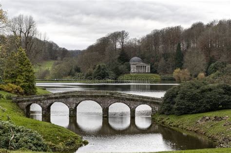 Stourhead landscape garden stock image. Image of wiltshire - 8242277