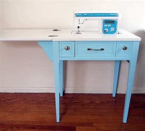 Pacific Designs: How to Make a Sewing Table