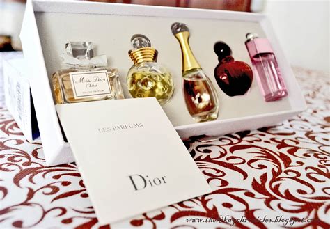 The ChinChin Chronicles: Review: Christian Dior Mini Perfume Set