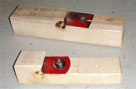 Paul Grundbacher's dowel makers Woodworking Hand Tools, Wood Tools, Woodworking Techniques, Diy ...