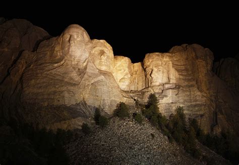 Mount Rushmore, Black Hills, South Dakota at night - Thru Our Eyes ...