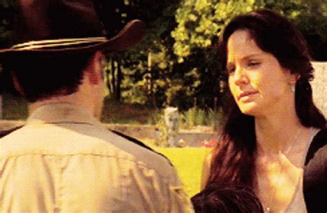 Rick Grimes Lori GIF – Rick Grimes Lori – Откриване и споделяне на GIF файлове