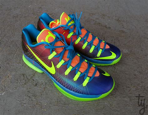 "EYBL" Nike KD V Elite - SneakerNews.com