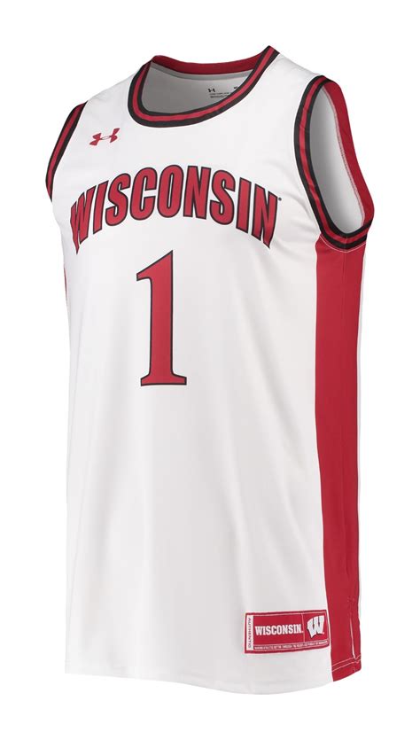 Wisconsin Badgers 2019-2020 Throwback Jersey