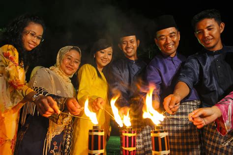 perayaan hari raya aidilfitri - Hari Raya Aidilfitri 2022: Tarikh Cuti Hari Raya Puasa Seluruh ...