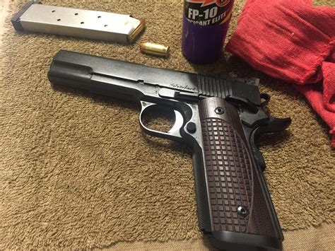 Dan Wesson - Custom Dan Wesson Silverback | 1911 Fanatics Forum