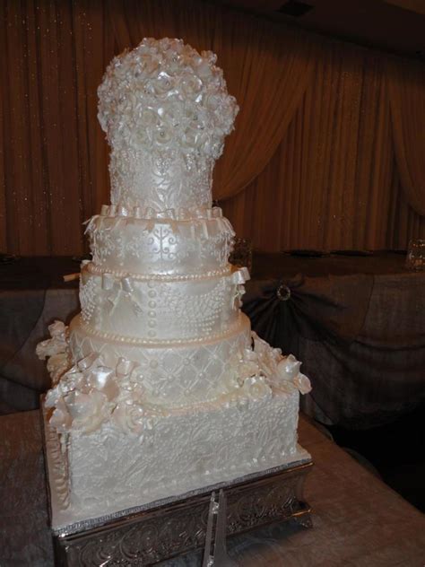 Royal Wedding Cake - CakeCentral.com