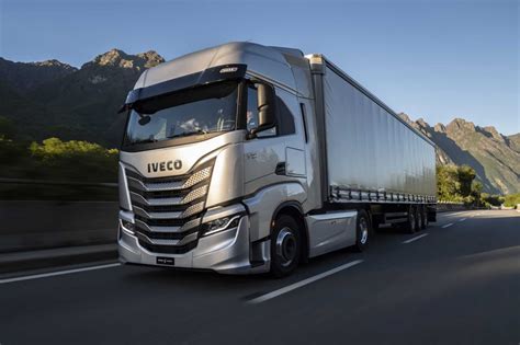 Nouvel Iveco S-Way : Tout ce qu'il faut retenir - Transport Info