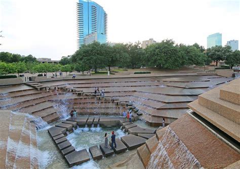 Water Gardens in Fort Worth, TX : r/brutalism