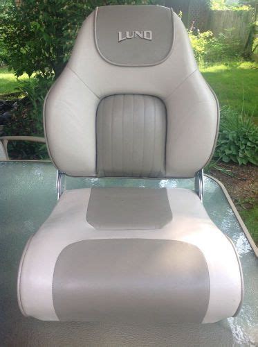 Purchase Lund boat seat in Lima, Ohio, United States, for US $99.00