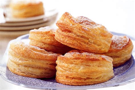 apple puff pastry turnovers