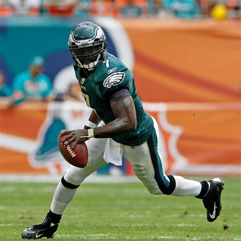 What Michael Vick Must Do to Remain Philadelphia Eagles' Starter in ...