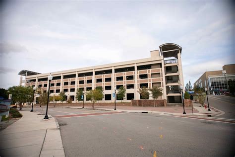 Cape Fear Community College Nutt Street Parking Deck - JM Thompson