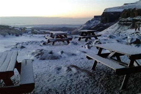 PICS: Snow in the berg, Sani Pass