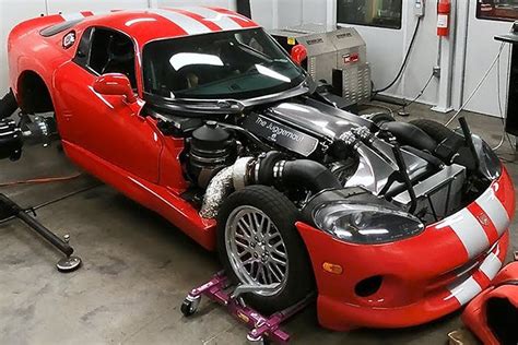 3000hp twin-turbo Dodge Viper, ‘The Juggernaut’ – Video