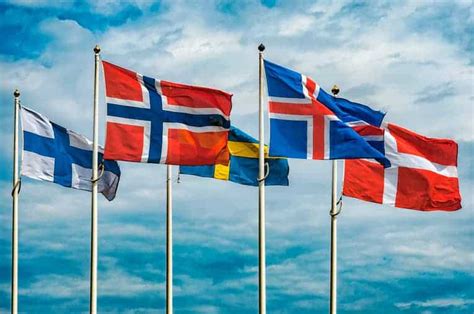 Scandinavian Flags: Similarities, Differences, and Explanation ...