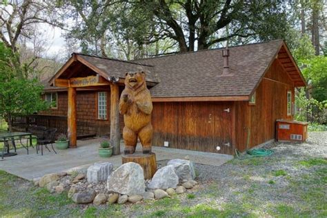 Yosemite National Park Cabin Rentals & Getaways - All Cabins