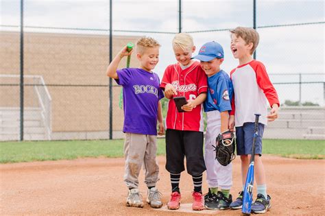 The Benefits of Youth Sports (Plus 5 Tips for Helping Your Child Choose One) - Troomi Wireless