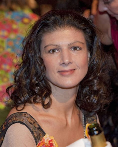 Sahra Wagenknecht - LeishaMorris