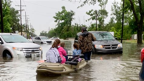 A Deluge Unleashes Floods in a Louisiana City [Video] - The New York Times